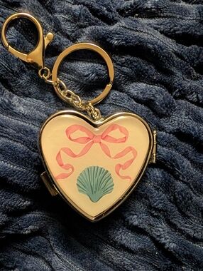 Heart-Shaped Keychain Compact with Pink Ribbon and Teal Shell